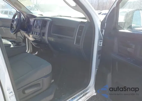 2016 Ram 1500 Tradesman из США, поврежденный, VIN 1C6RR7FG8GS172955